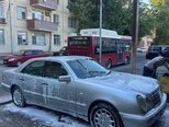 Mercedes E 280-5
