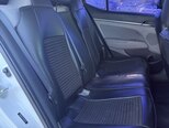 Hyundai Elantra-10