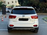 Kia Sorento-9