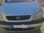 Opel Zafira-1