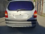 Opel Zafira-2