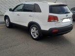 Kia Sorento-9