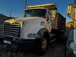 Mack Granite-2