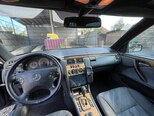 Mercedes E 240-6