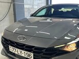 Hyundai Elantra-8