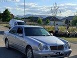 Mercedes E 220-4