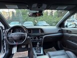 Hyundai Elantra-9