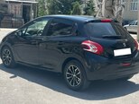 Peugeot 208-4
