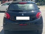 Peugeot 208-5