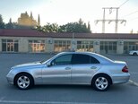 Mercedes E 200-4
