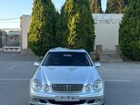Mercedes E 200-1