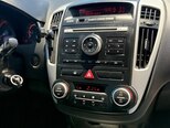 Kia Ceed-10