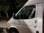 Ford Transit-5