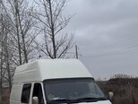 Ford Transit-10