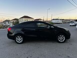 Kia Rio-4