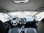 Kia Rio-13