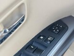 Mitsubishi Outlander-16