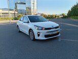 Kia Rio-5