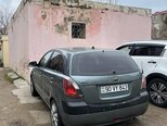 Kia Rio-4