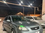 Kia Rio-5