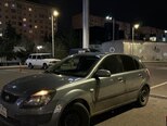 Kia Rio-9