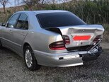 Mercedes E 220-9