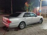 Mercedes E 230-9