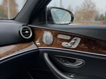 Mercedes E 300-8