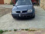 Volkswagen Jetta-1