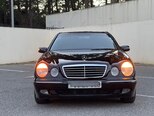 Mercedes E 240-1