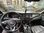 Kia Carens-7