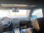 Mercedes E 280-8