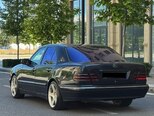 Mercedes E 220-3