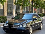 Mercedes E 220-1