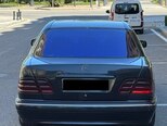 Mercedes E 220-5