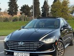 Hyundai Sonata-1