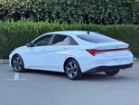 Hyundai Elantra-9