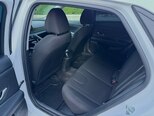 Hyundai Elantra-13