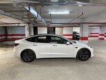 Tesla Model 3-5