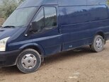 Ford Transit-10