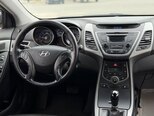 Hyundai Avante-8