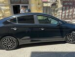 Hyundai Elantra-6