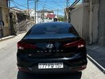 Hyundai Elantra-2