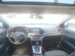 Hyundai Elantra-12