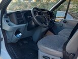 Ford Transit-19