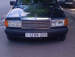 Mercedes 190-1