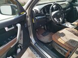 Kia Sorento-6