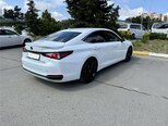 Lexus ES 300h-11
