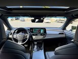Lexus ES 300h-13