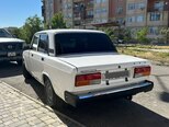 LADA (VAZ) 2107-2